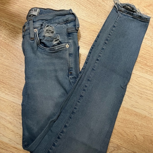 AGOLDE “Sophie” Denim in Limit (lighter distressed wash) Size 26 - Picture 6 of 6